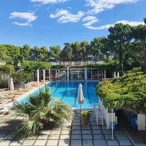 *** Hotel Gri-mar España